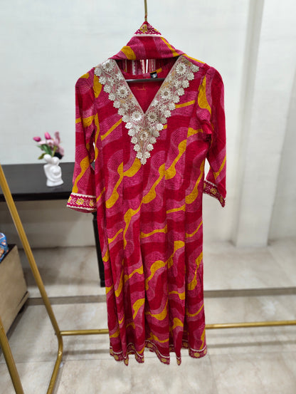 Pure Muslin Leheriya Anarkali Kurta Set - Pink